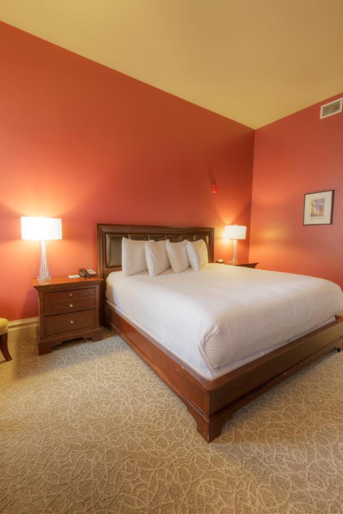 Deluxe Room interior